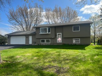 7192 Shad Ave, Hugo, MN 55038