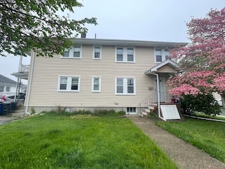 15 Lurton St Unit 1, Quincy, MA 02169
