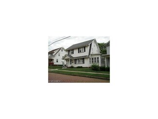 2214 Woodland Ave NW, Canton, OH 44709