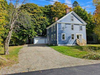 2 S Spring St, Old Town, ME 04468