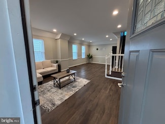 322 High St, Westville, NJ 08093