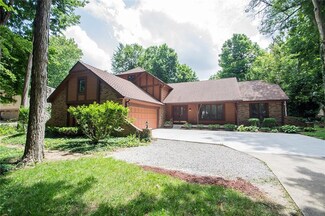 407 Beechwood Dr, Greenfield, IN 46140
