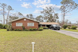 105 Clifford Ln, Perry, FL 32348