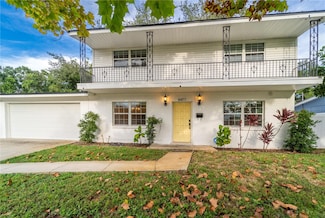 8477 14th St N, Saint Petersburg, FL 33702