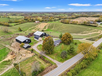 3049 Ironworks Rd, Winchester, KY 40391