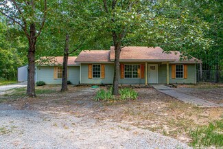 3808 Bauxite Cutoff Rd, Bauxite, AR 72011