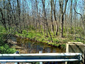 L4570 Bertolet Mill Rd, Oley, PA 19547