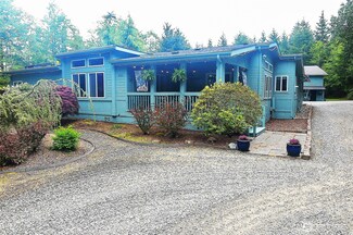 332 Rhododendron Dr, Sequim, WA 98382