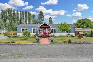 620 S 1st St, Pe Ell, WA 98572