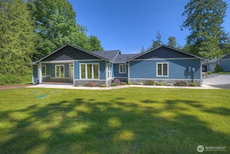 39195 Blackmouth Place NE, Hansville, WA 98340