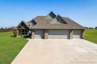 30109 Gale Ave, Inola, OK 74036