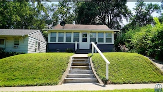 1330 22nd St, Sioux City, IA 51104