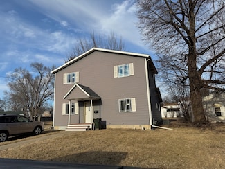 612 15th Ave, Sterling, IL 61081