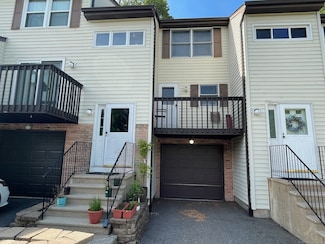 4 Oak Forest (Aka 44) Dr Unit 4, Manchester, CT 06042