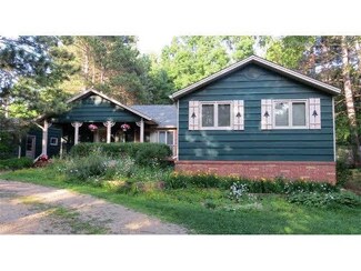 514 Florence Ave, Mahtomedi, MN 55115