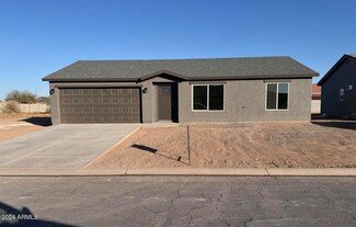 14653 S Diablo Rd, Arizona City, AZ 85123