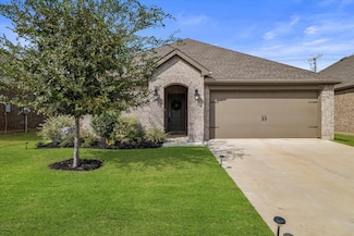 2955 Trusting Way, Aubrey, TX 76227