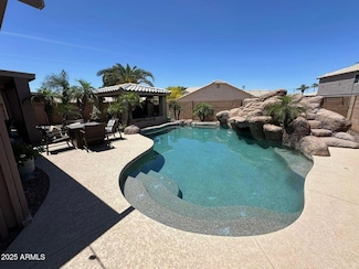 542 N Kingston St, Gilbert, AZ 85233