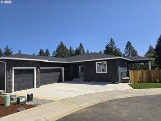1100 NW 111th Cir, Vancouver, WA 98685