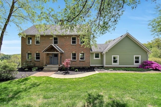 14300 Mishey Rd, Fredericktown, OH 43019