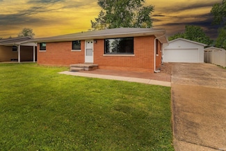5212 Winding Way, Evansville, IN 47711
