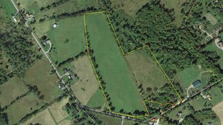 16 Whitney Rd, Lancaster, NH 03584