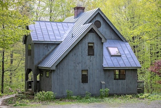 258 Densmore Hill Rd, Hartland, VT 05048