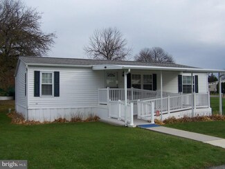 162 Aster Dr, New Providence, PA 17560