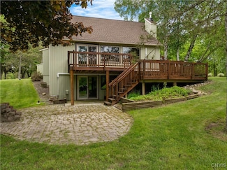 147 Crooked Lake Rd, Tully, NY 13159