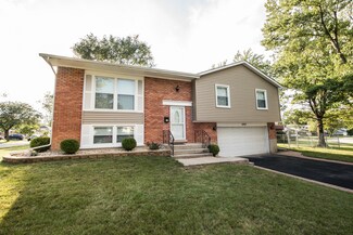 2808 Greenwood Rd, Hazel Crest, IL 60429