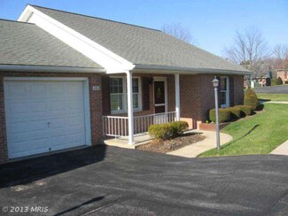 2812 Carlisle Dr, New Windsor, MD 21776
