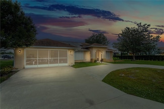 1854 Evergreen St, Sebring, FL 33870