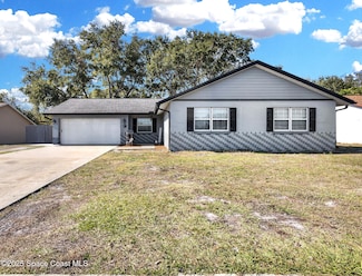 2780 Hancock Dr, Titusville, FL 32780