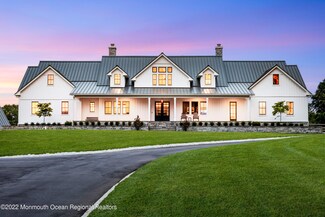 7 Homelands Dr, Colts Neck, NJ 07722