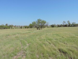 020 Barnes, Mabank, TX 75147