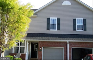 414 Nottingham Ln, Collegeville, PA 19426