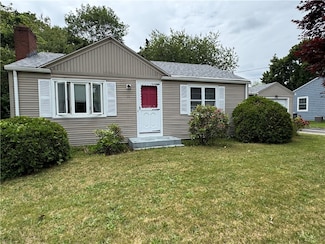 111 Missouri Dr, Warwick, RI 02886