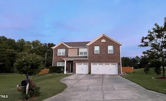 1116 Powder Ct, Fuquay Varina, NC 27526