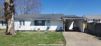 1210 W Sycamore St, Carmi, IL 62821