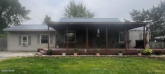 1832 Stewart Rd, Lima, OH 45801