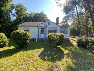 2502 Ramsey St, Fayetteville, NC 28301