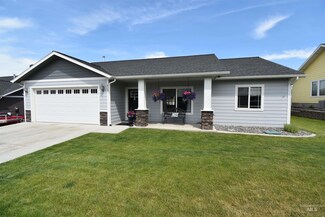 623 27th St, Lewiston, ID 83501
