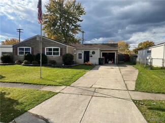26 Michele Dr, Depew, NY 14043