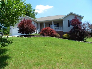1034 Mount Lebanon Rd, Maryville, TN 37804