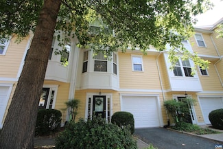 106 Melbourne Park Cir Unit E, Charlottesville, VA 22901
