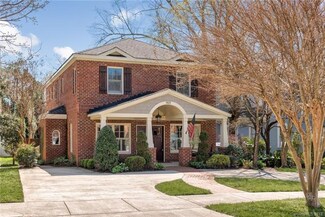 1825 Lombardy Cir, Charlotte, NC 28203