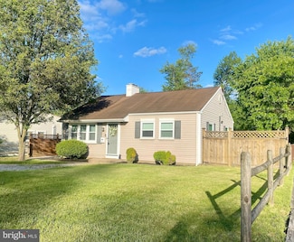 965 Willopenn Dr, Southampton, PA 18966