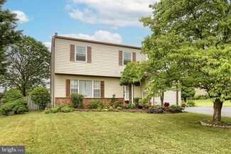 374 Hivner Rd, Harrisburg, PA 17111