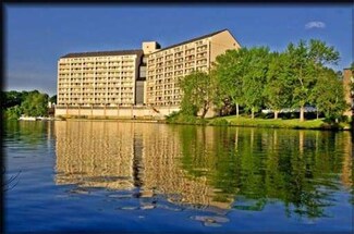 65 Lake Ave Unit 803, Worcester, MA 01604