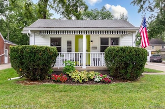 2970 Griffith Ave, Berkley, MI 48072